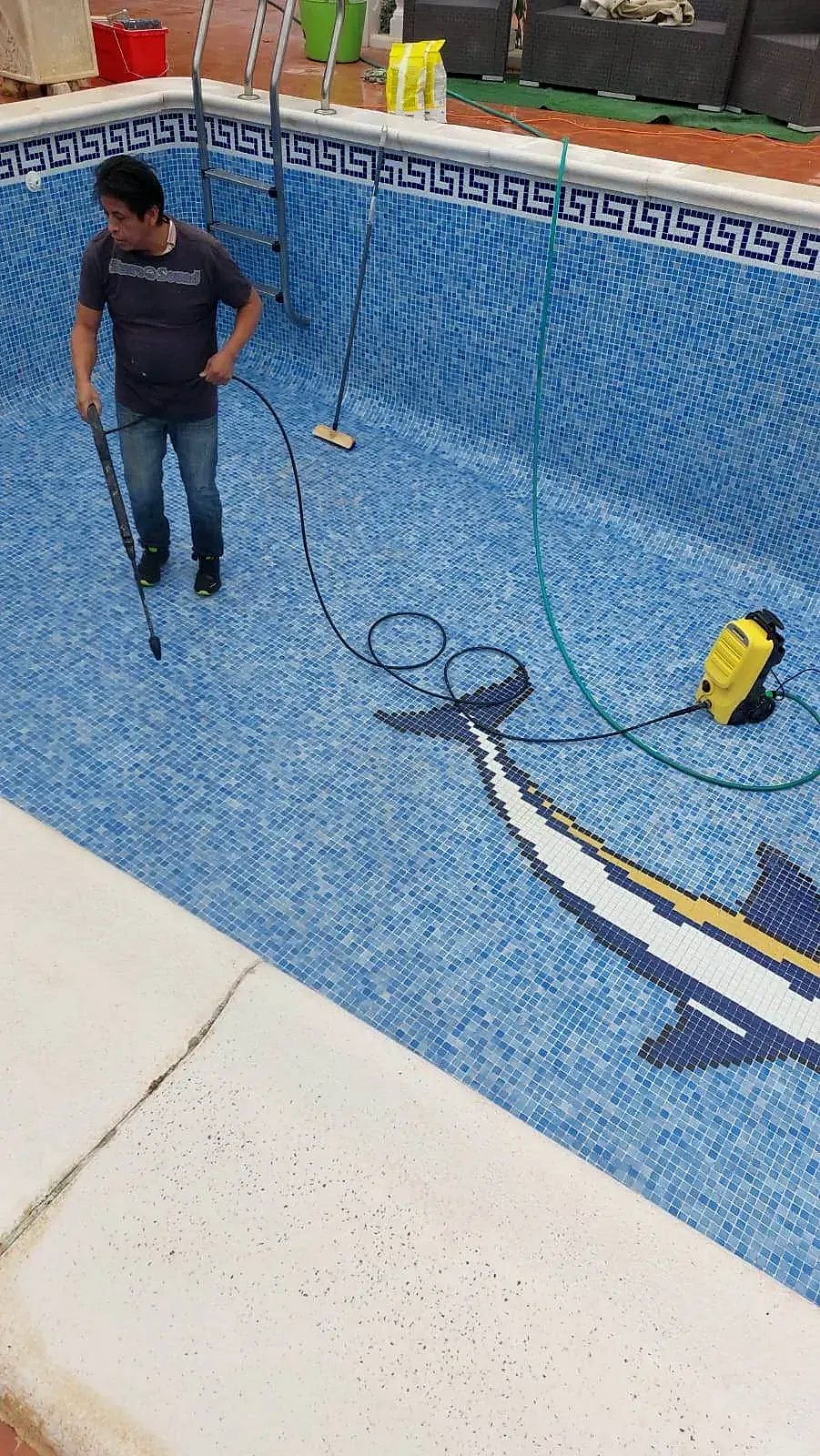 Trabajo de Reformas y goteras Jiménez en Valencia